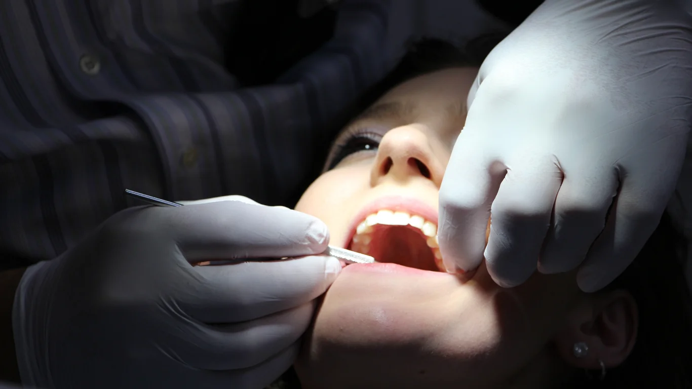 The Role of an Emergency Dentist: Quick Solutions for Urgent Care